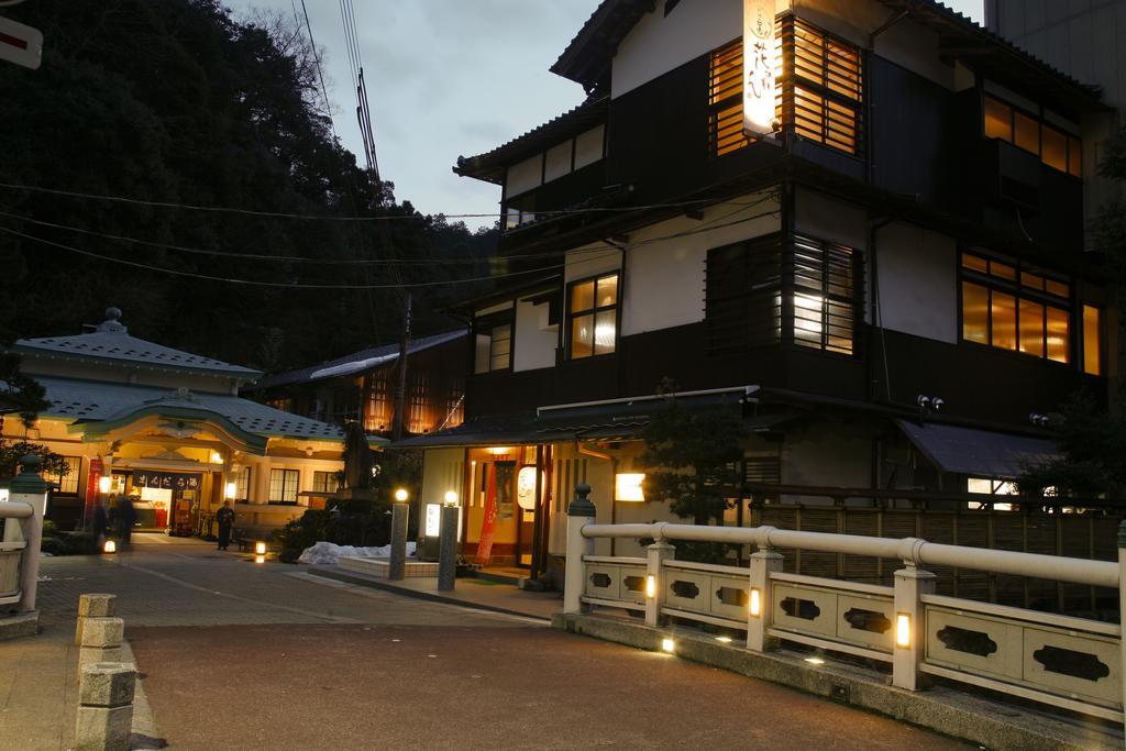 Hanamandara Toyooka  Exterior photo
